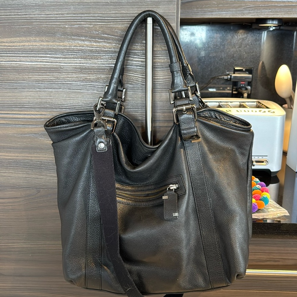 Kenneth Cole bag